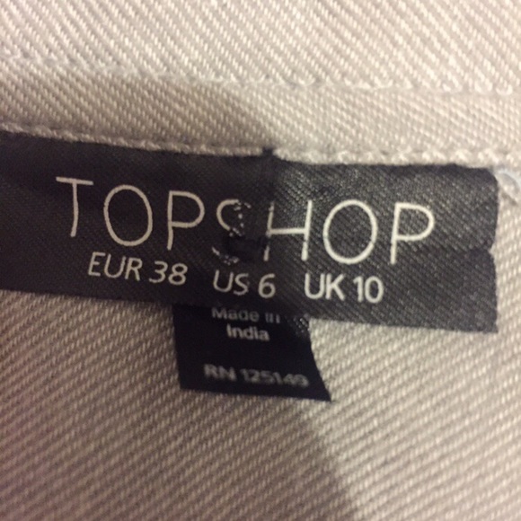 topshop grey button up top! ✨ - Picture 4 of 4